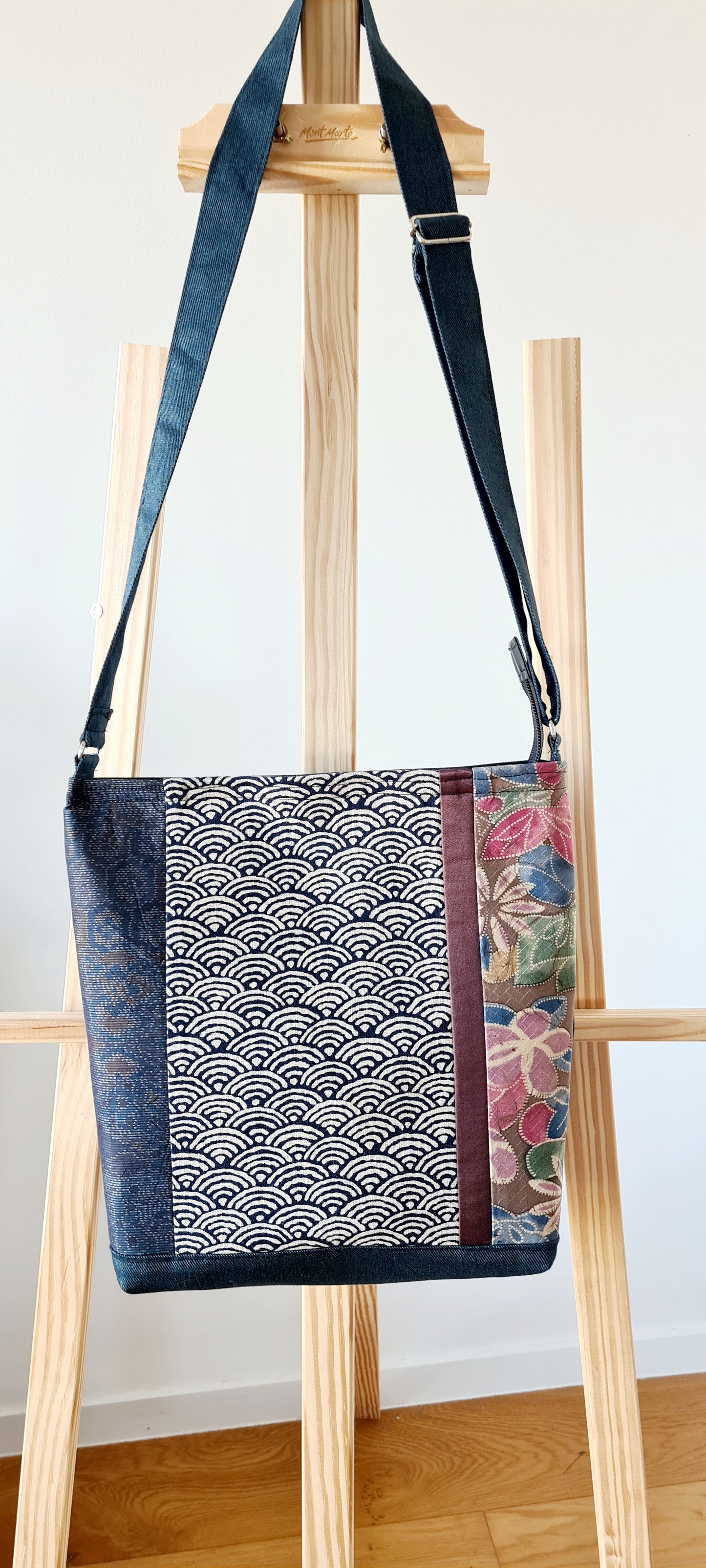 Wave Pattern Bag 2